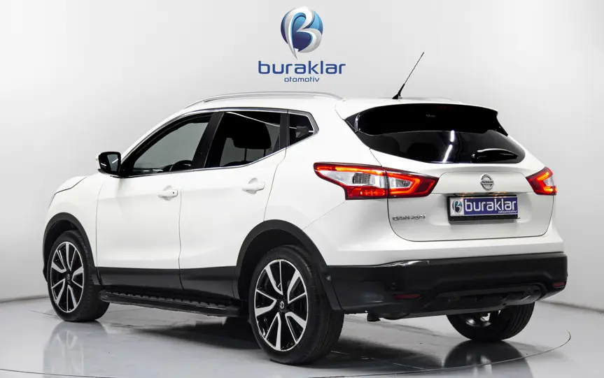 Nissan Qashqai Qashqai 1.6 DCI Start&Stop Visia 6