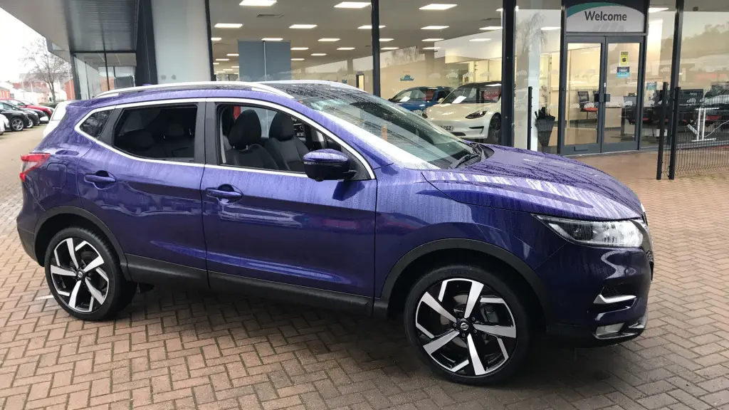 Nissan Qashqai Qashqai 1.6 4x2 Tekna Executive Glassroof 4