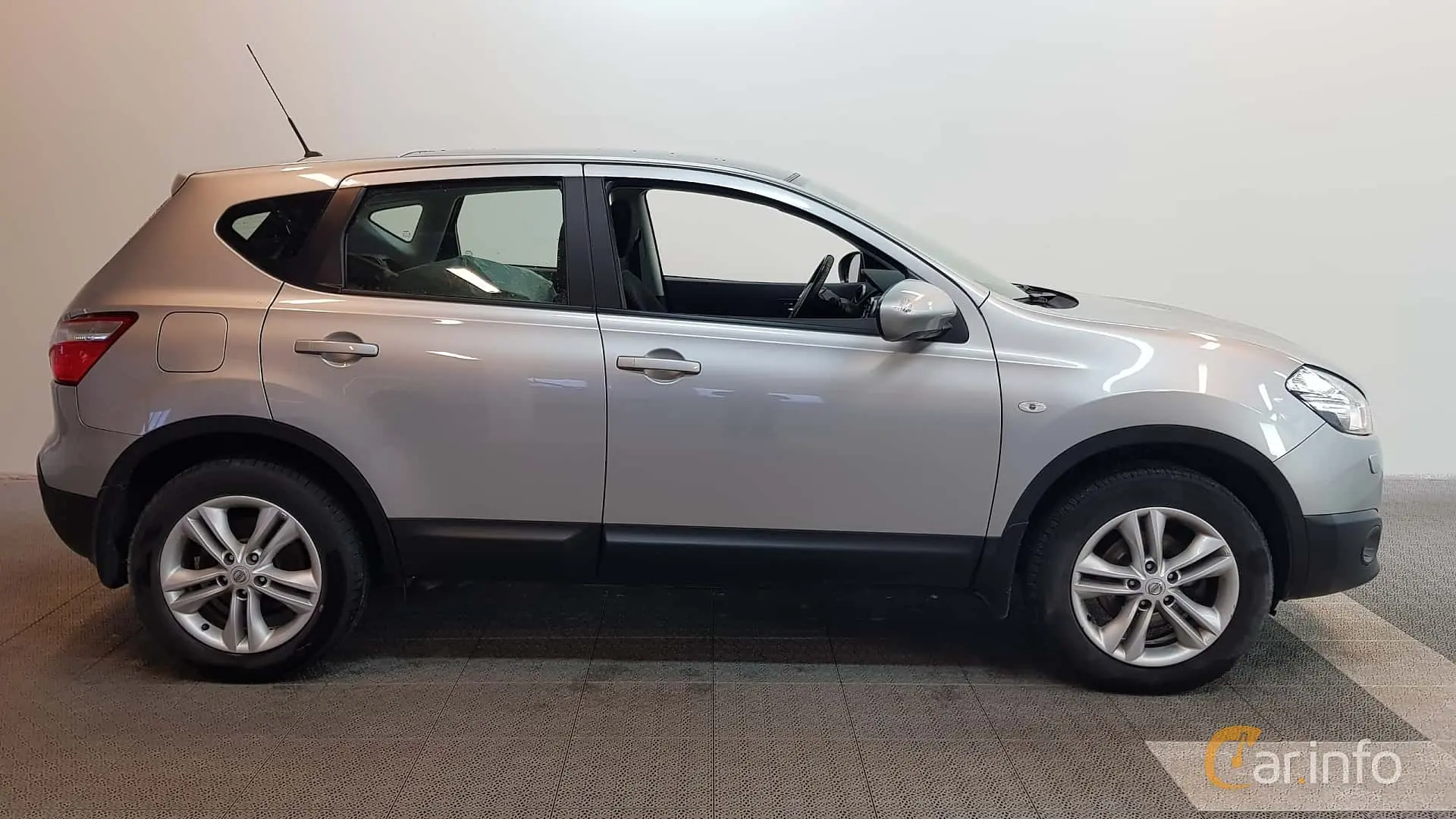 Nissan Qashqai Qashqai 2.0 DCI 4x4 Black Edition 4