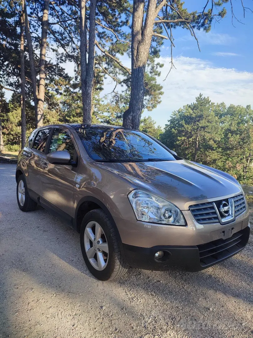 Nissan Qashqai Qashqai 2.0 DCI 4x4 Platinum 7