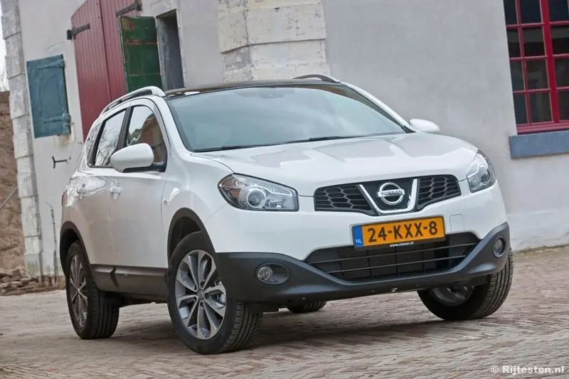 Nissan Qashqai+2 Qashqai+2 1.6 Tekna Glassroof Nissan Connect 6