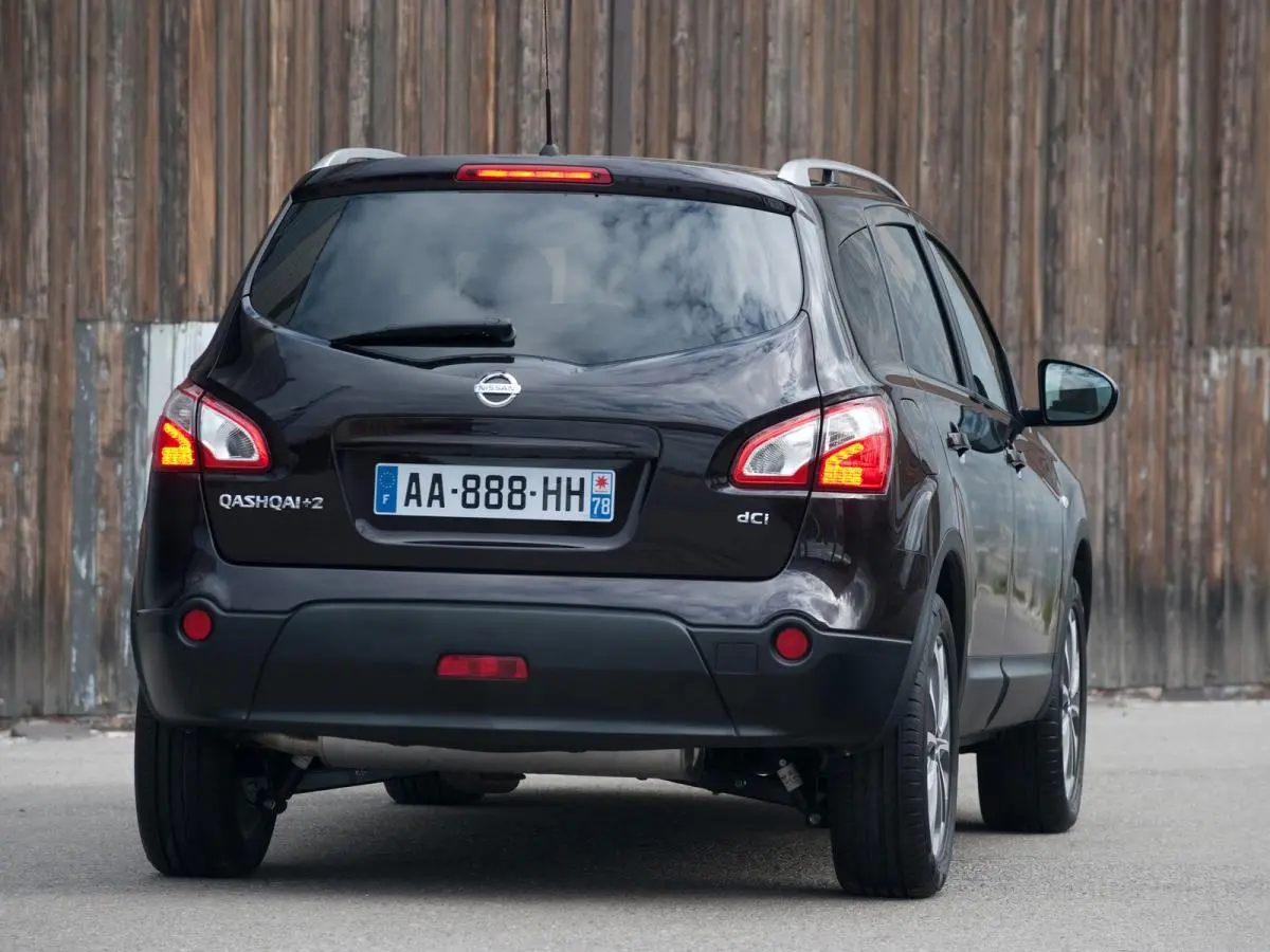Nissan Qashqai+2 Qashqai+2 2.0 DCI 4x4 Tekna Pack 0