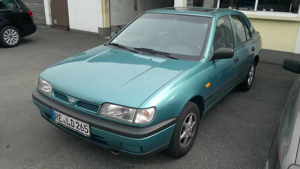 Nissan Sunny Sunny 1.4 LX 3