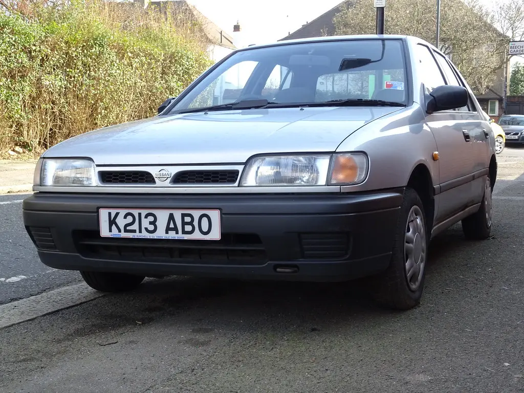 Nissan Sunny Sunny 1.4 LX 1