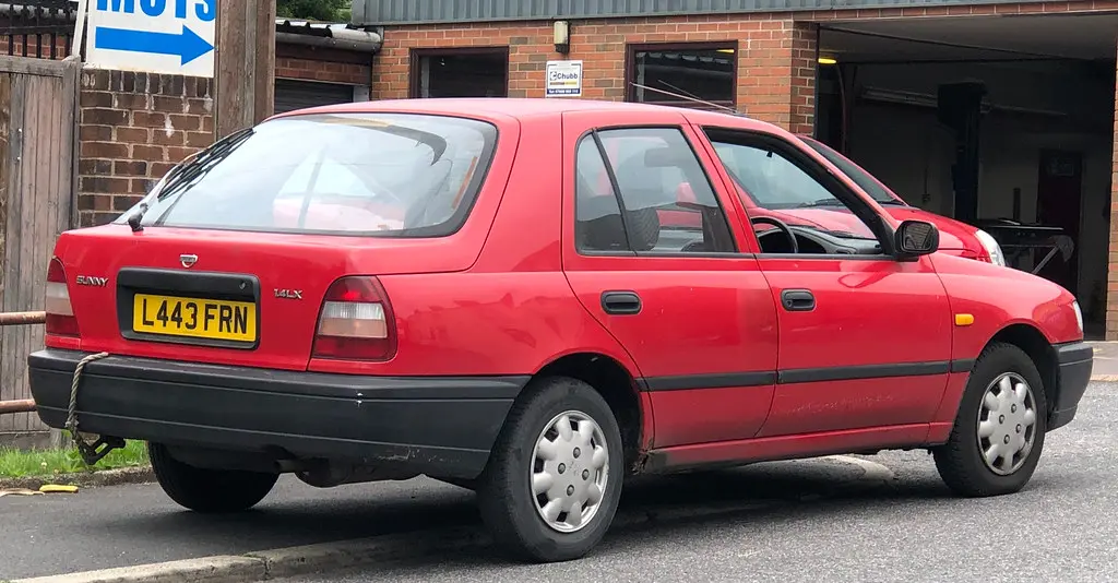 Nissan Sunny Sunny 1.4 LX 2