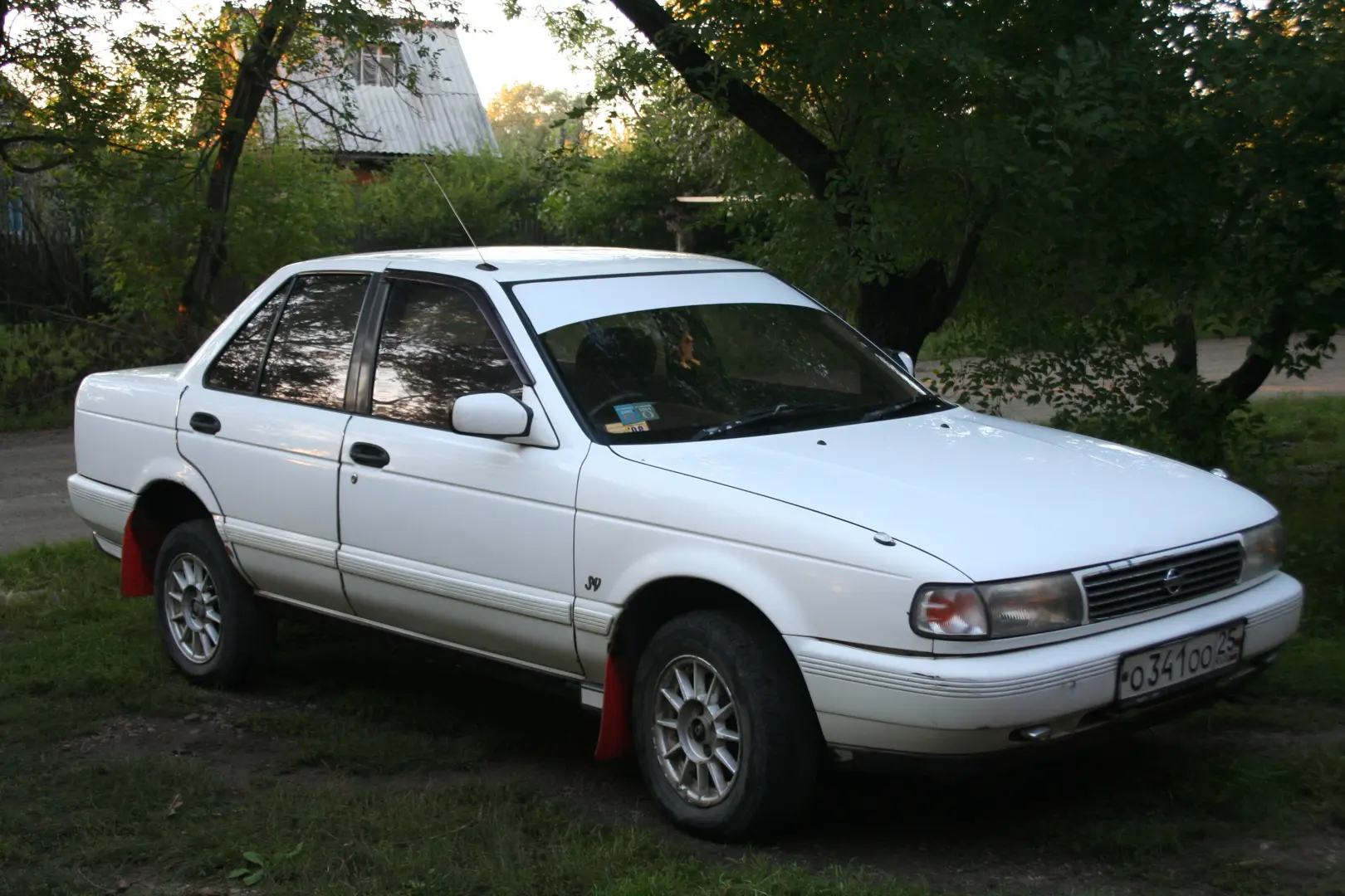 Nissan Sunny Sunny 1.4 SR 4