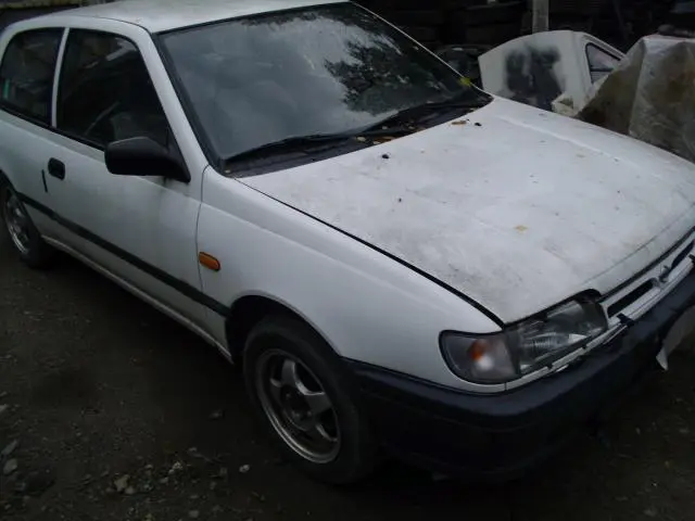 Nissan Sunny Sunny 1.4 SR 4