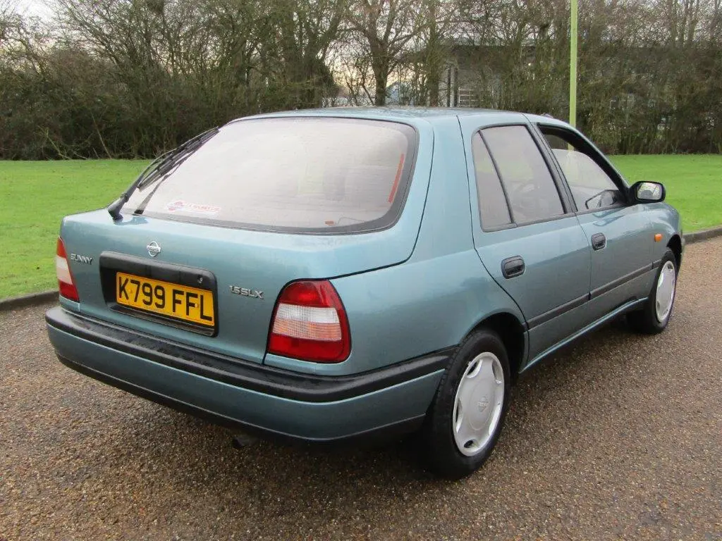Nissan Sunny Sunny 1.6 SR 2