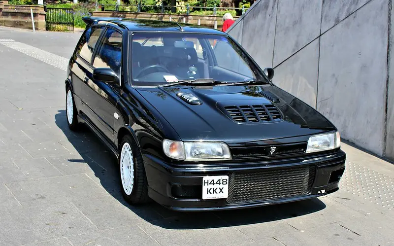Nissan Sunny Sunny 2.0 DLX 3