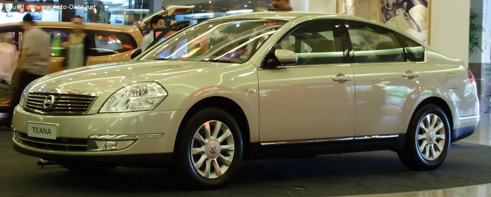 Nissan Teana Teana 2.3i V6 0