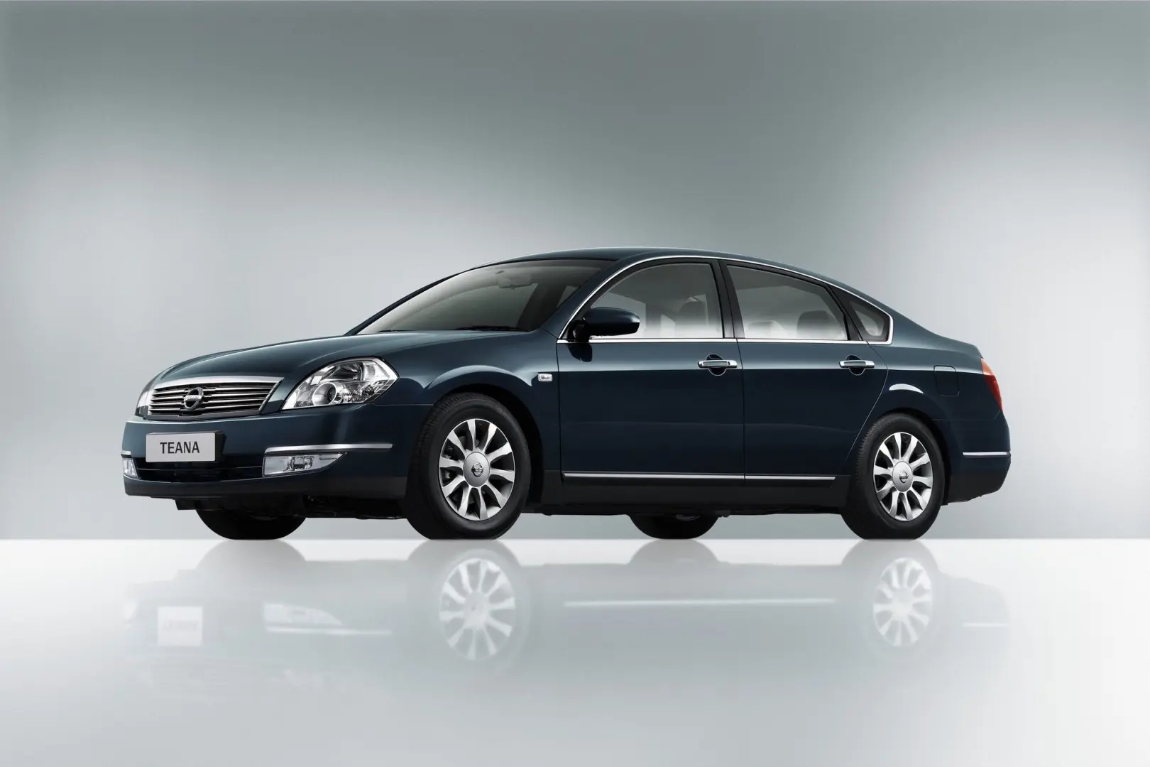 Nissan Teana Teana 2.3i V6 3