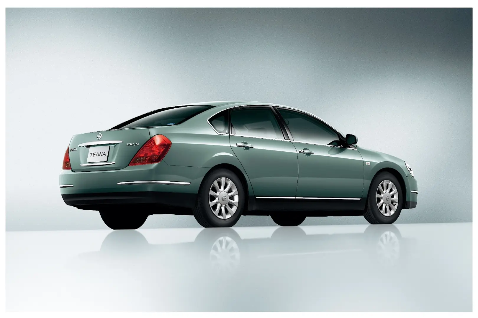 Nissan Teana Teana 2.3i V6 4