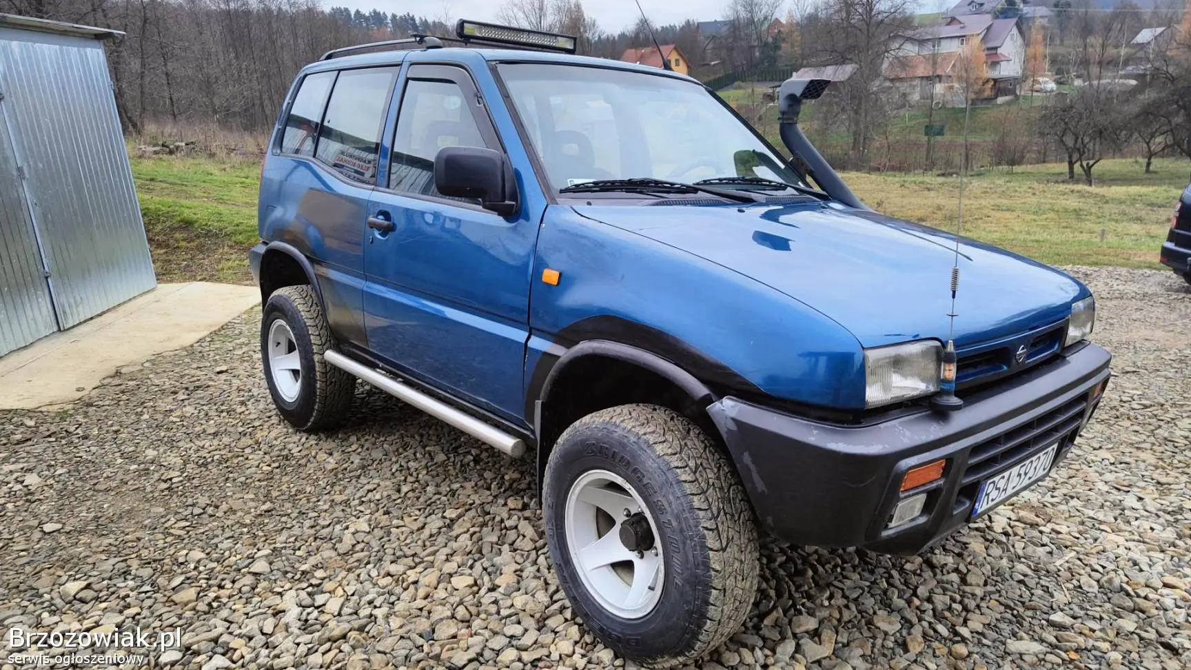 Nissan Terrano Terrano 2.4 5