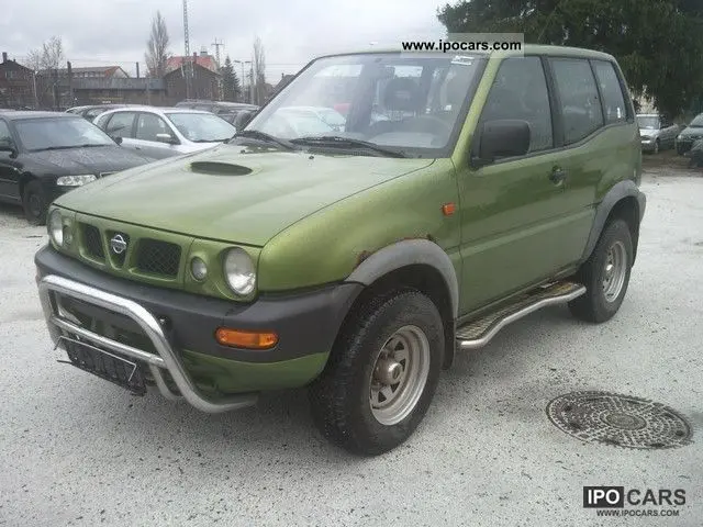 Nissan Terrano Terrano 2.4 Elegance 6