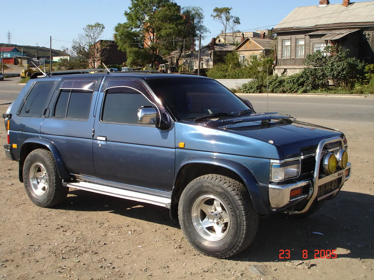 Nissan Terrano Terrano 2.4 LX 1