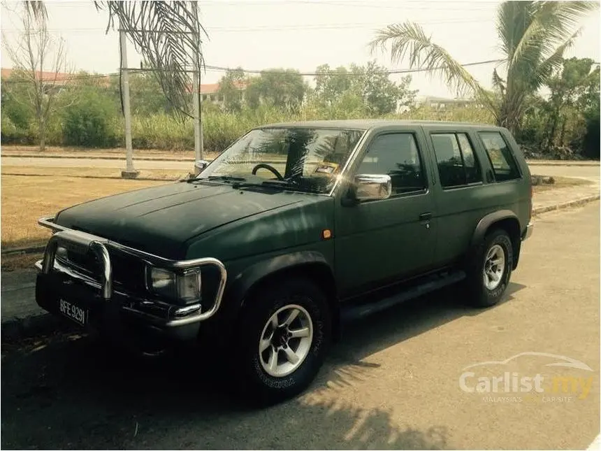 Nissan Terrano Terrano 2.4 S 2