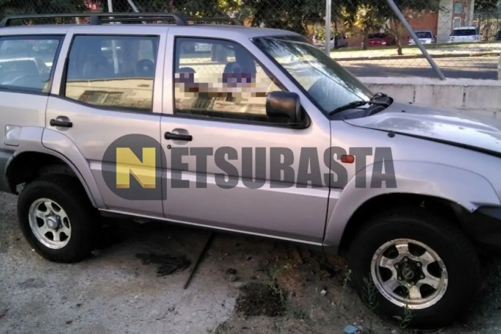 Nissan Terrano Terrano 2.4 SGX 3