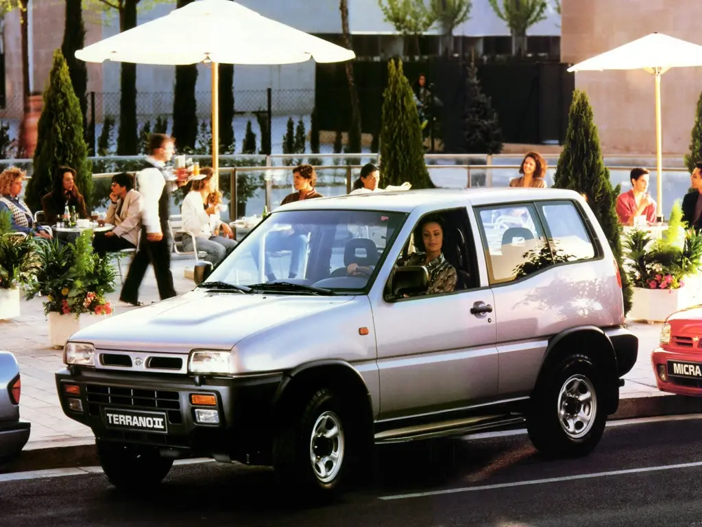 Nissan Terrano Terrano 2.4 SGX 4