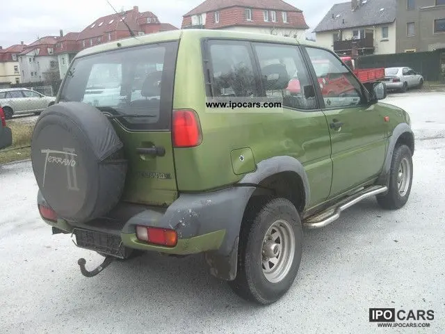 Nissan Terrano Terrano 2.4 Sport 5