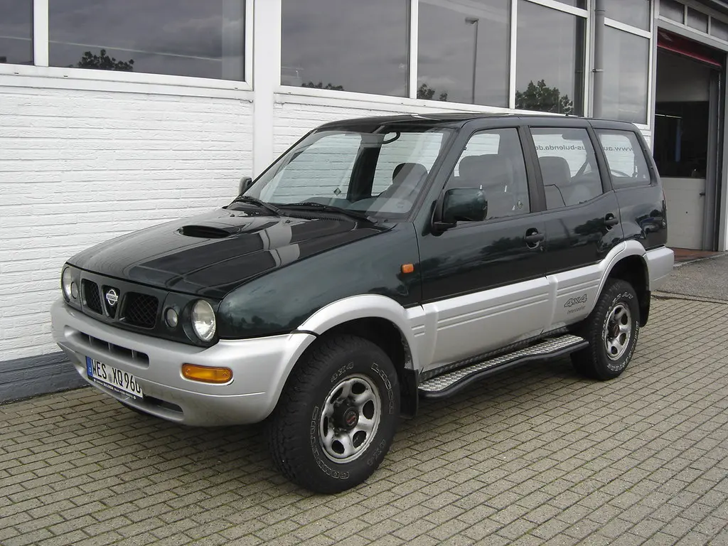 Nissan Terrano Terrano 2.4 SV 3