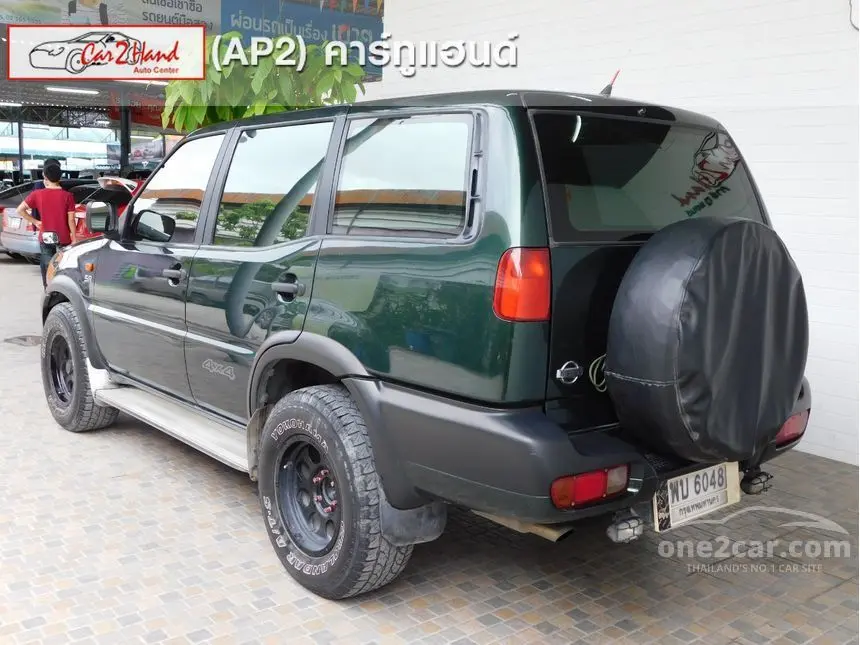 Nissan Terrano Terrano 2.4 SV 5