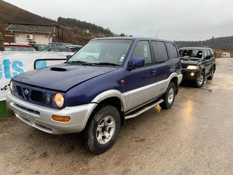 Nissan Terrano Terrano 2.7 TDI Elegance 0
