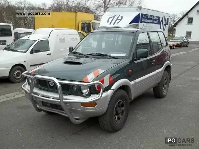 Nissan Terrano Terrano 2.7 TDI Elegance 2