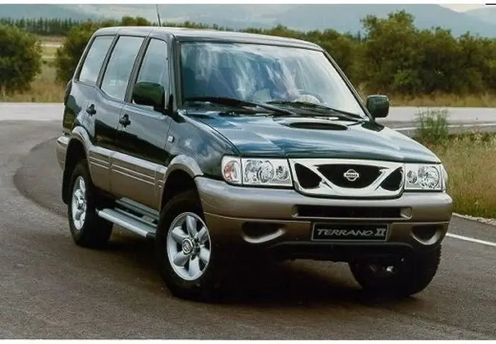 Nissan Terrano Terrano 2.7 TDI Luxury 2