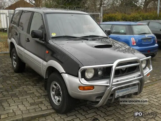 Nissan Terrano Terrano 2.7 TDI Luxury 5