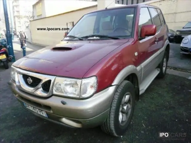 Nissan Terrano Terrano 2.7 TDI Sport 4