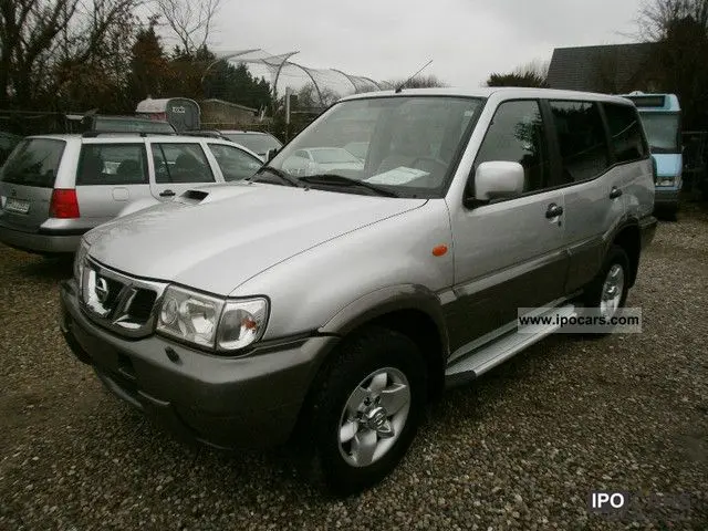 Nissan Terrano Terrano 3.0 DI Elegance 6
