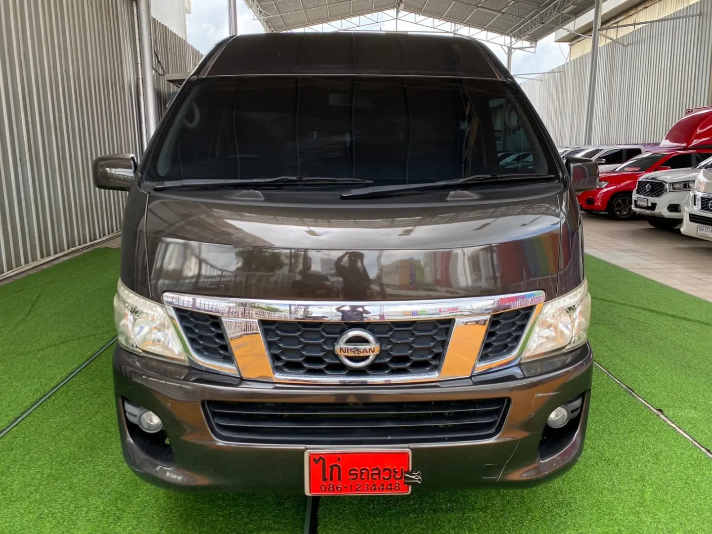 Nissan Urvan Urvan 2.5 D 6