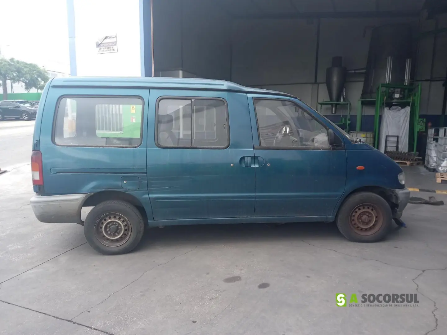 Nissan Vanette Vanette Cargo 2.3 D 6