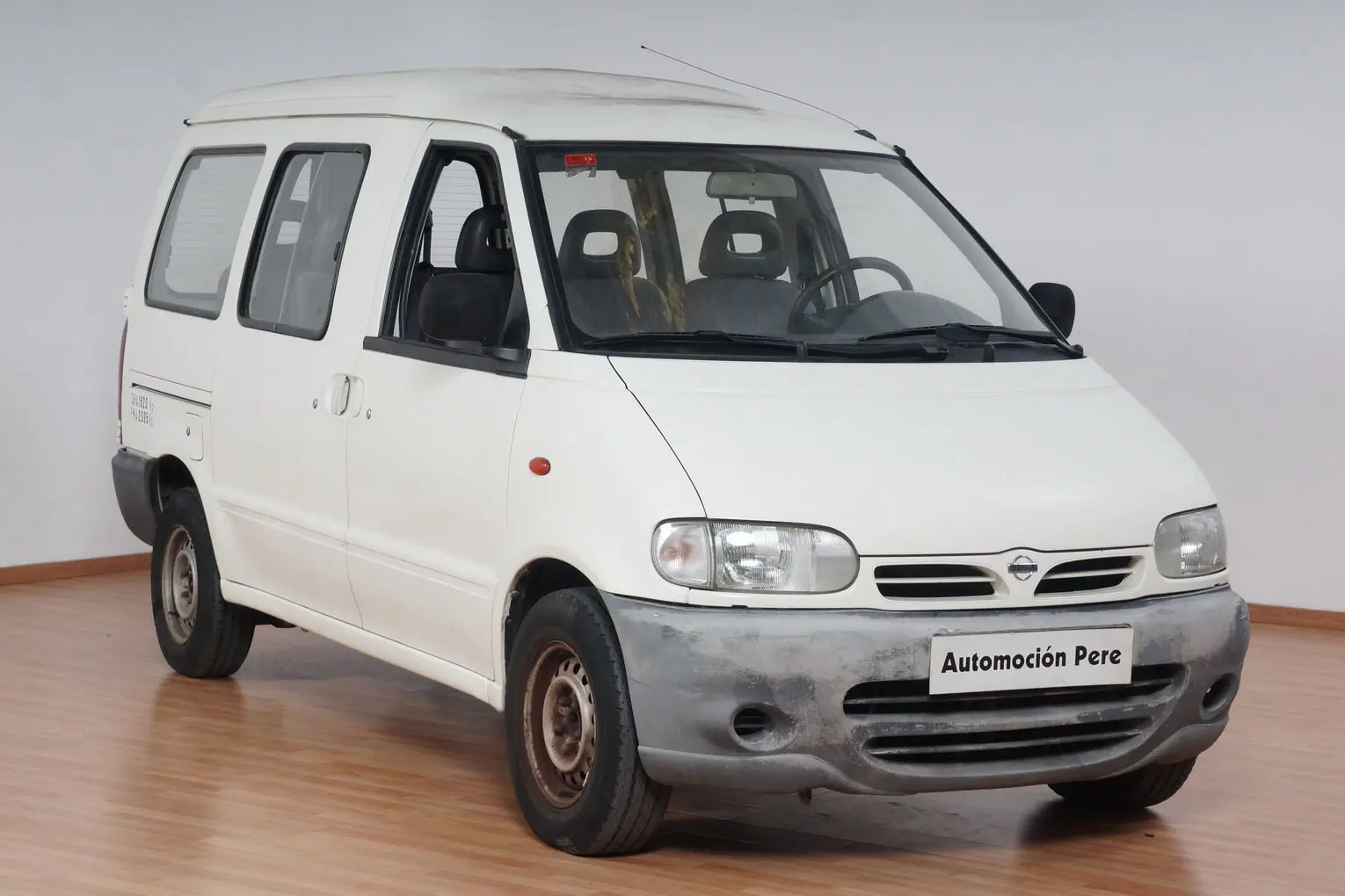 Nissan Vanette Vanette Cargo 2.3 D 5