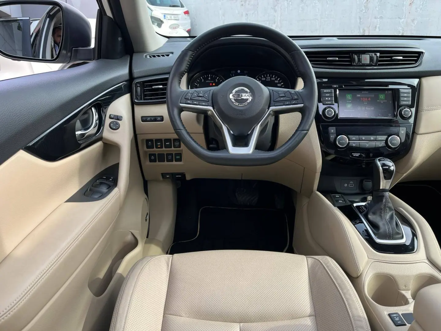 Nissan X-Trail X-Trail 1.3 DIG-T DCT Platinum 7 Koltuk (Bej Döşeme) 3
