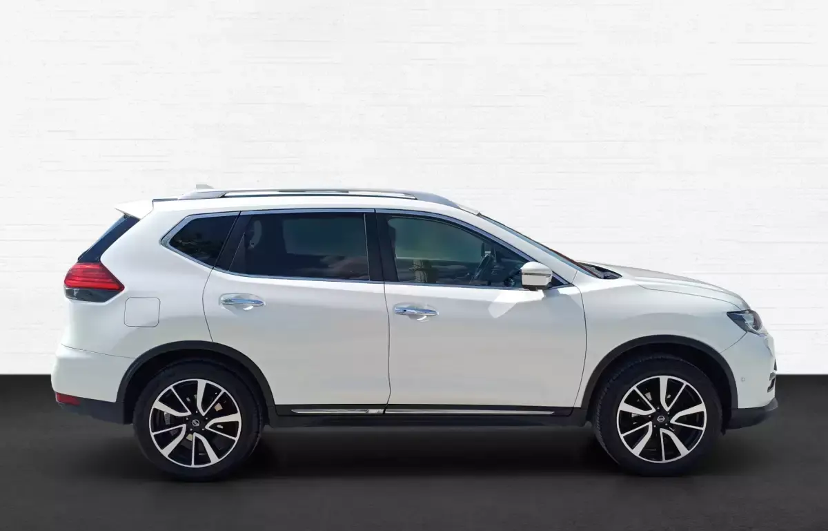 Nissan X-Trail X-Trail 1.3 DIG-T DCT Platinum 5 Koltuk (Bej Döşeme) 5
