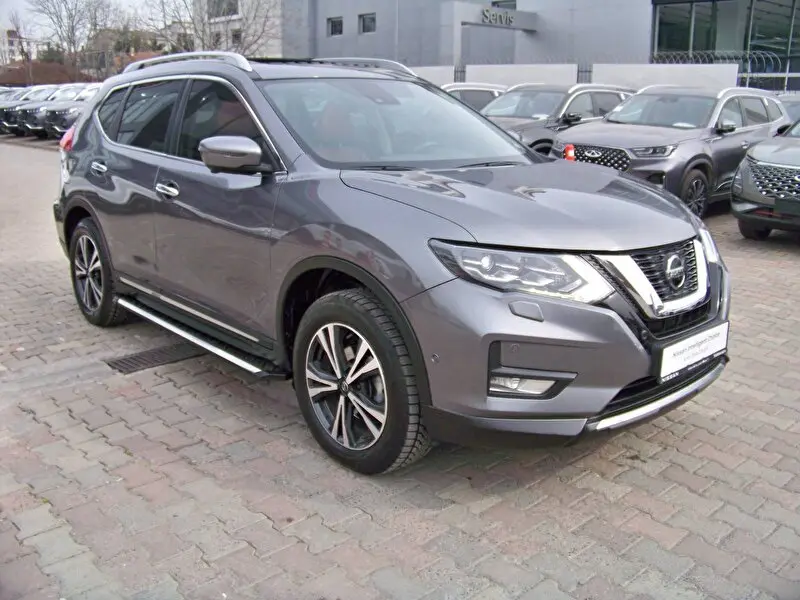 Nissan X-Trail X-Trail 1.3 DIG-T DCT Platinum 5 Koltuk (Taba Döşeme) 6