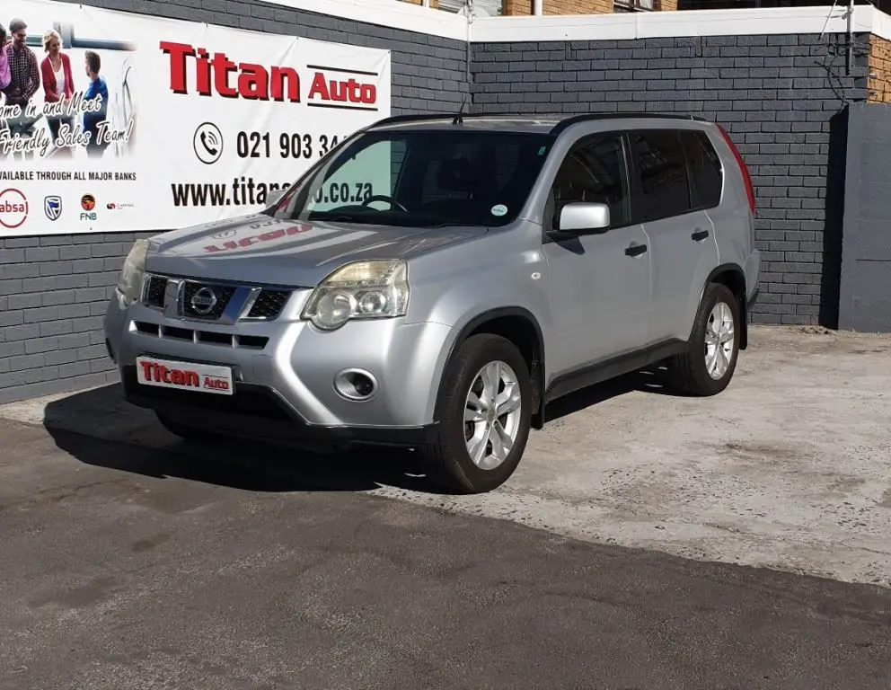 Nissan X-Trail X-Trail 2.0 Luxury 6