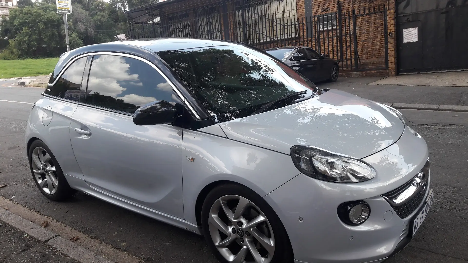 Opel Adam Adam 1.0 XFT Glam 2