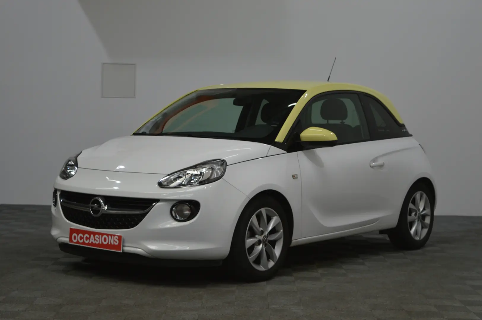 Opel Adam Adam 1.0 XFT Glam 3