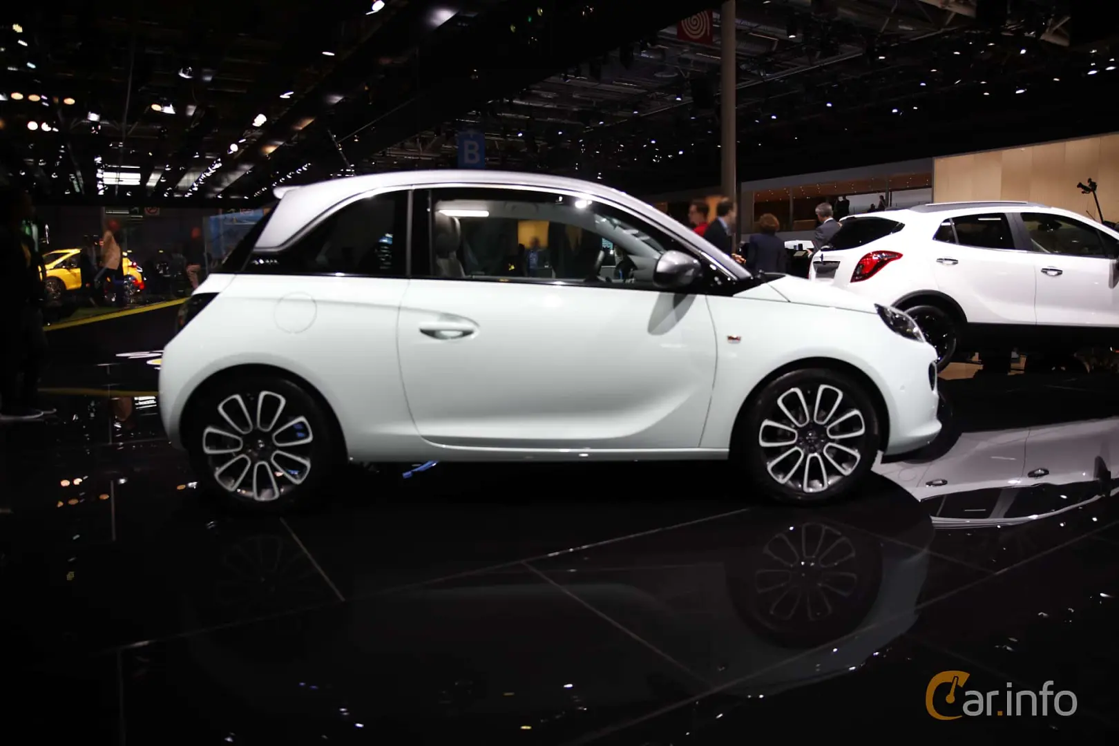 Opel Adam Adam 1.0 XFT Glam 5