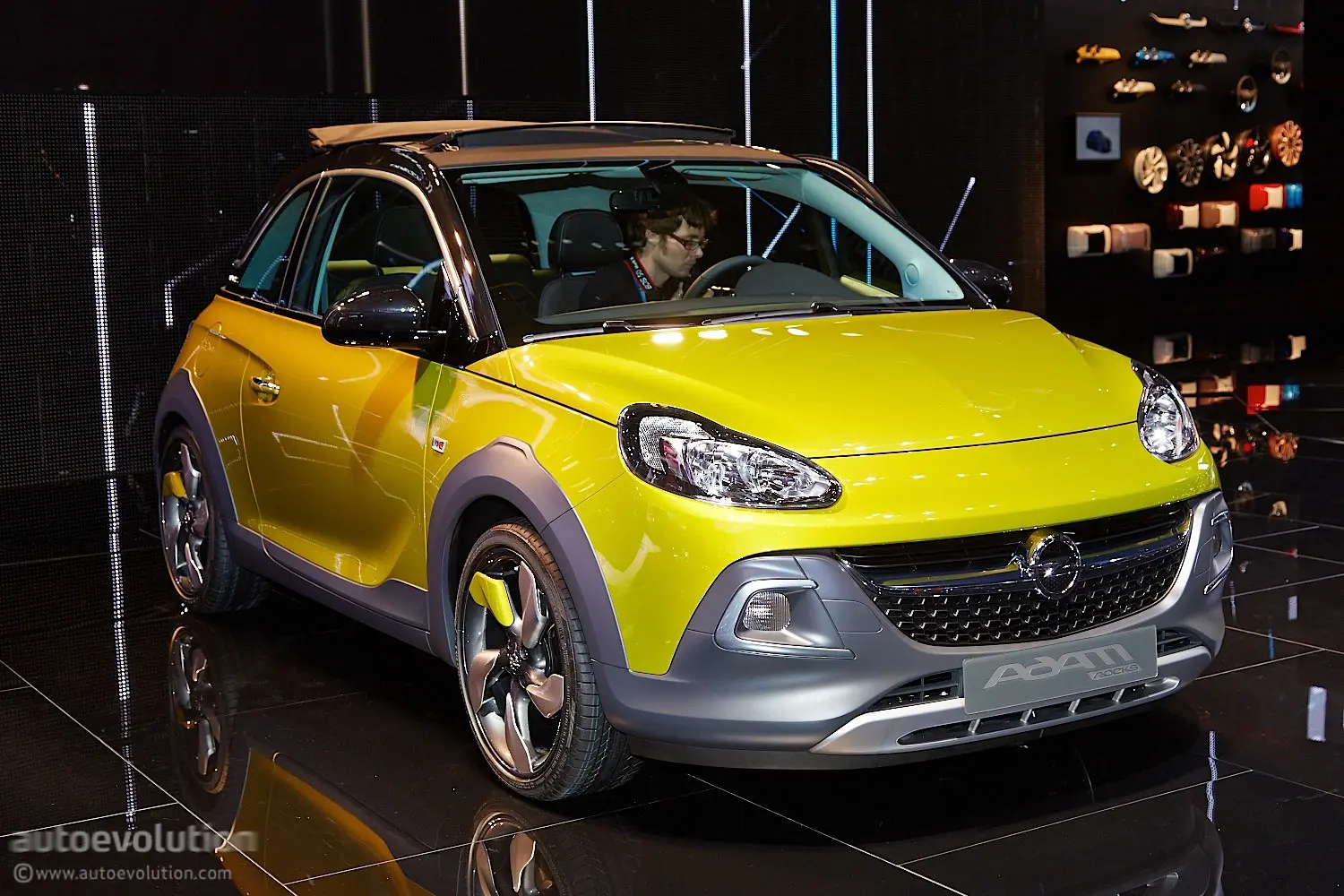 Opel Adam Adam 1.0 XFT Rocks 3