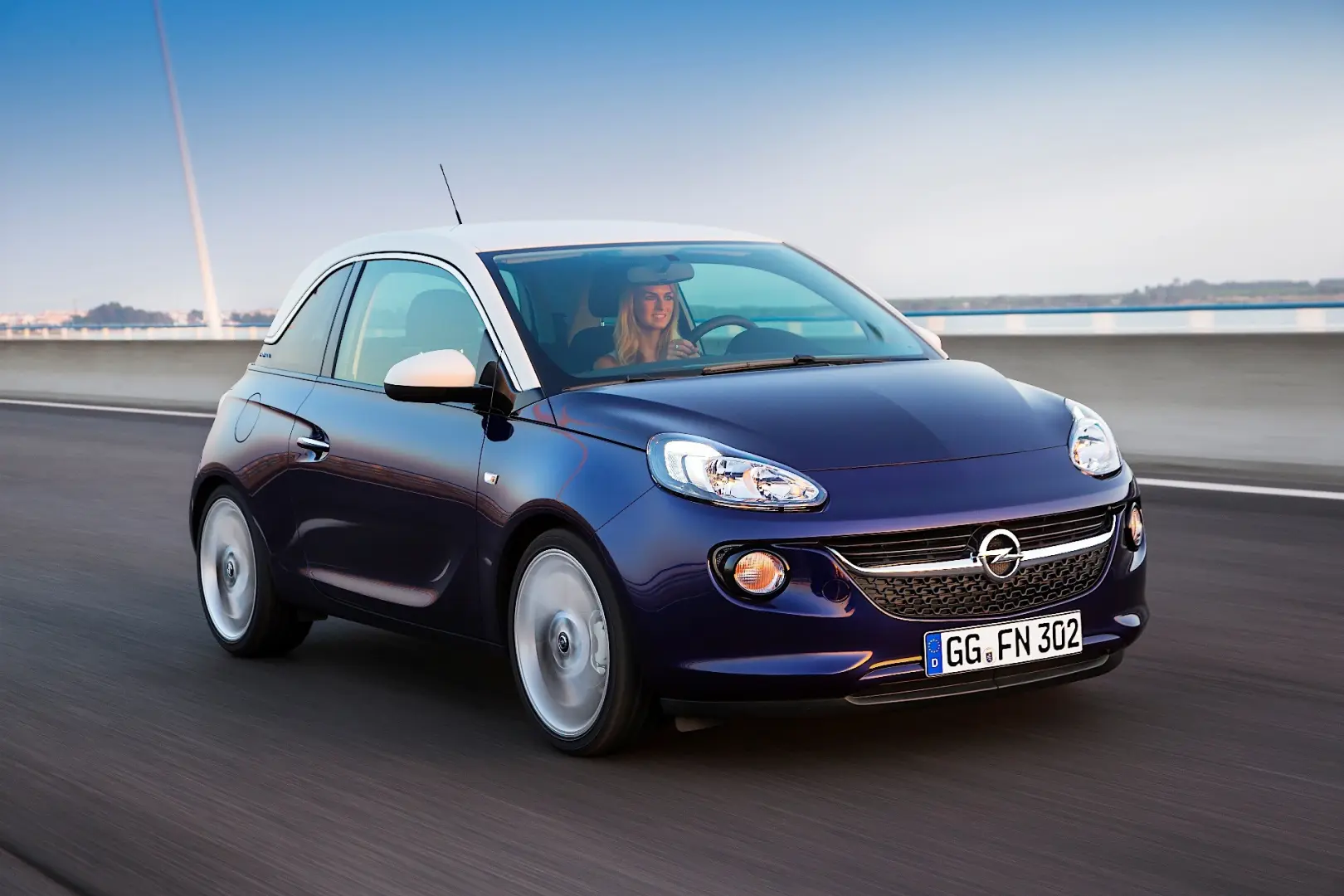 Opel Adam Adam 1.2 XEL Glam 6