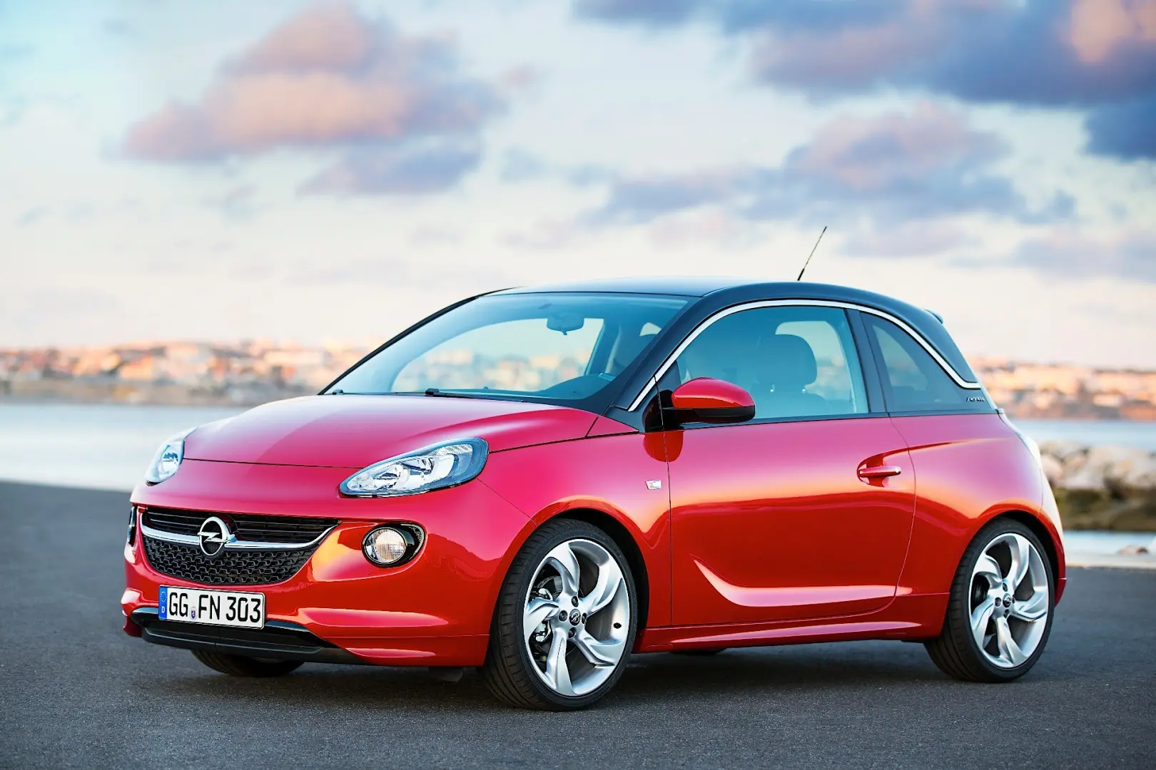 Opel Adam Adam 1.0 XFT Slam 2