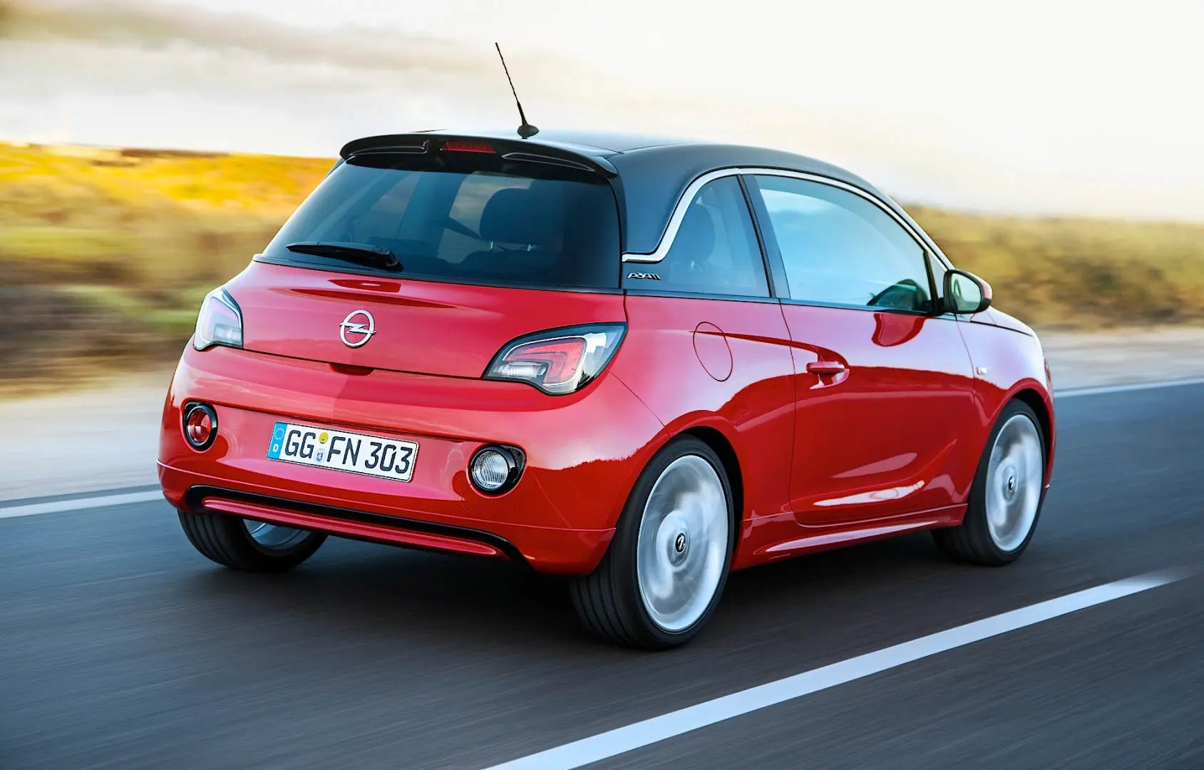 Opel Adam Adam 1.2 XEL Slam 4