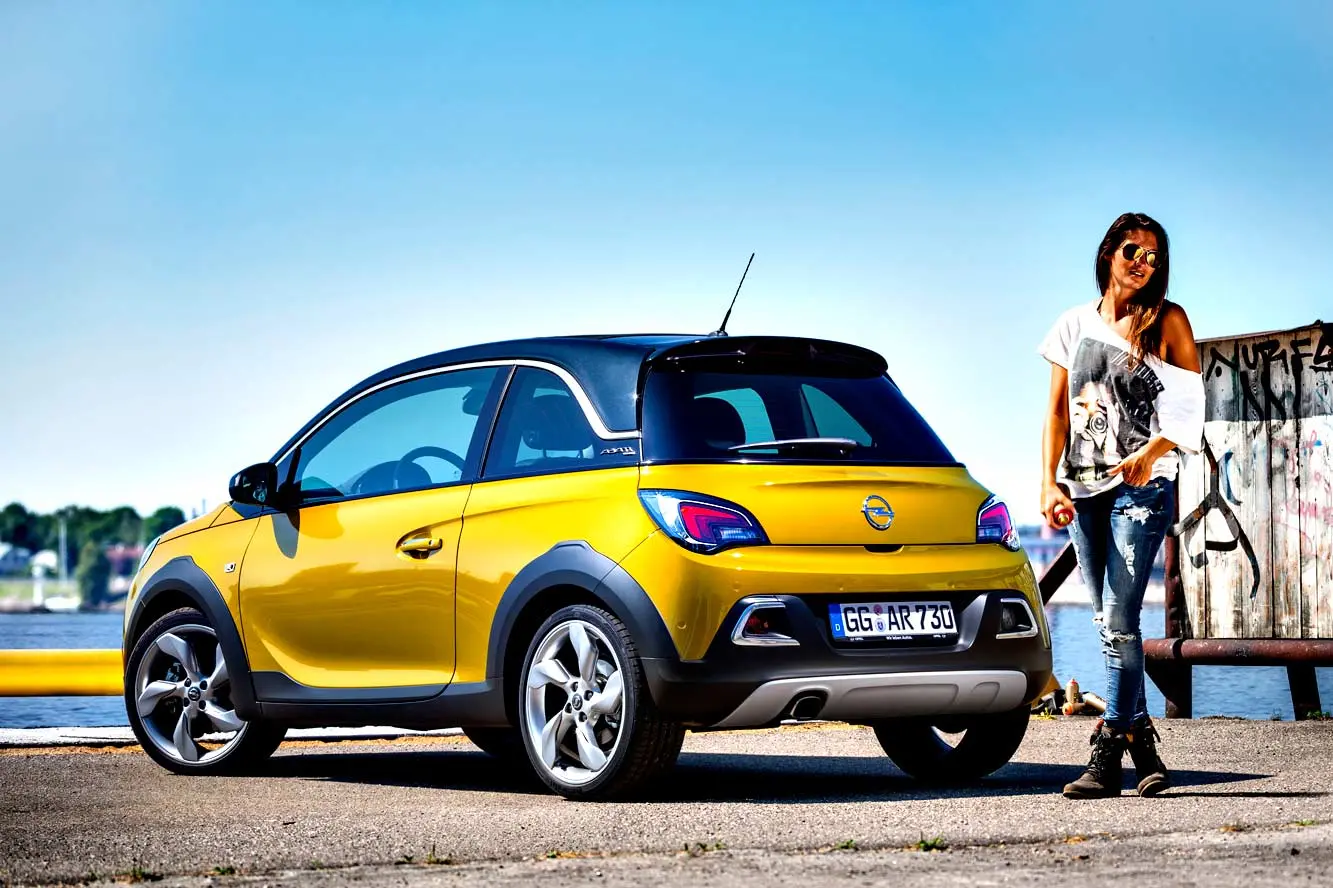 Opel Adam Adam 1.4 XEL Rocks Easytronic 4