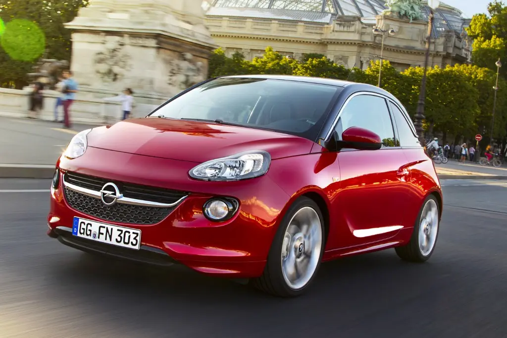 Opel Adam Adam 1.4 XEL Slam Easytronic 5