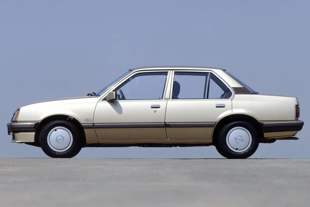 Opel Ascona Ascona 1.6 L 7