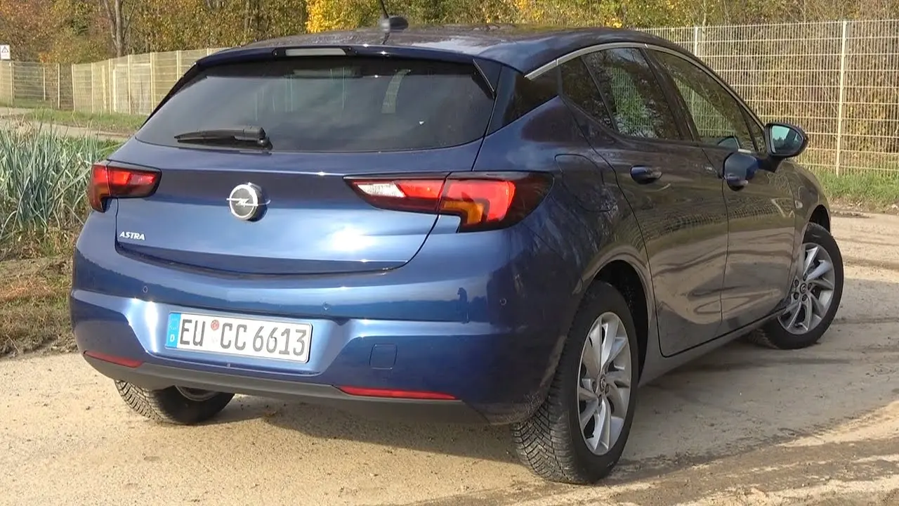 Opel Astra Astra 1.2 Turbo Edition 6