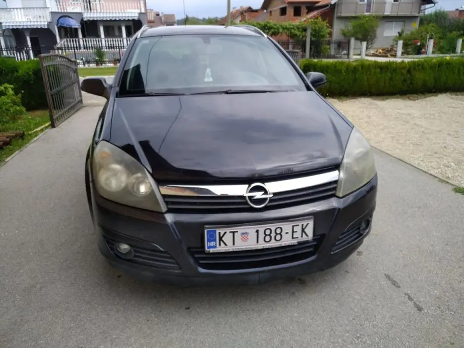 Opel Astra Astra 1.3 CDTI Cosmo 3